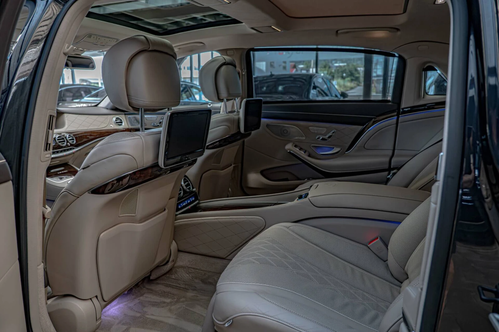 Mercedes-Benz S 500 Maybach/RSE/Burmester/Обдухване/Дистроник/Exclusiv, снимка 9 - Автомобили и джипове - 54937419