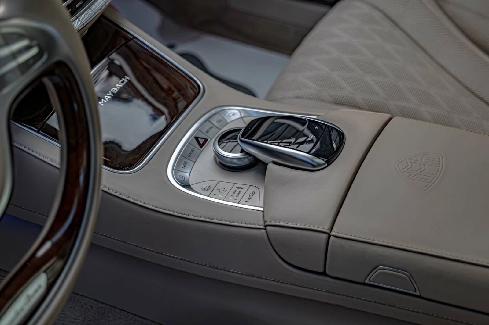 Mercedes-Benz S 500 Maybach/RSE/Burmester/Обдухване/Дистроник/Exclusiv, снимка 14 - Автомобили и джипове - 54937419