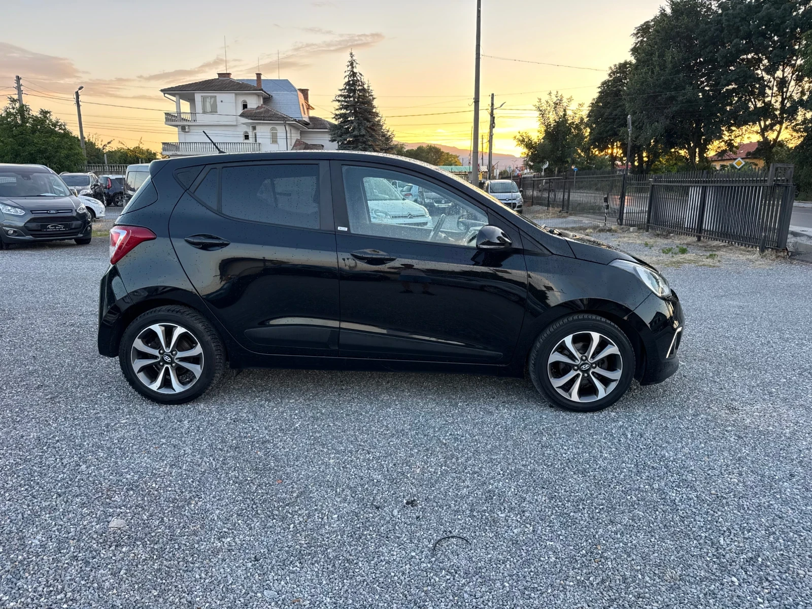 Hyundai I10 1.25i PASSION!! Klimatronik!! Euro 6!!, снимка 8 - Автомобили и джипове - 55007512