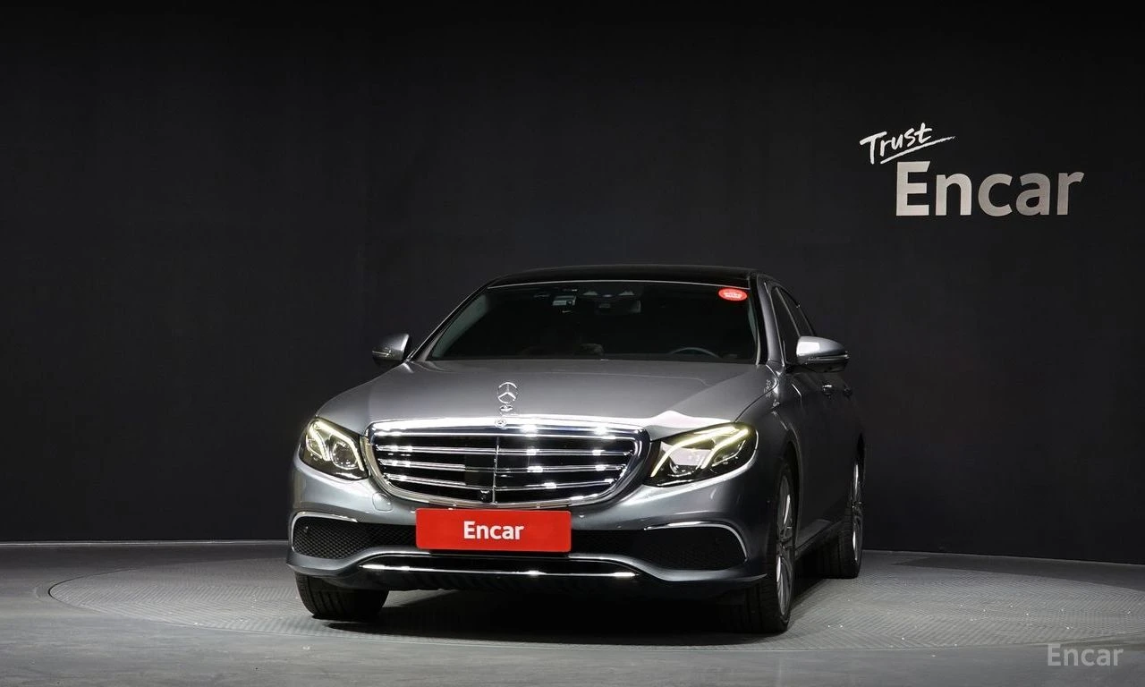 Mercedes-Benz E 450 4MATIC* BURMESTER* ОБДУХВАНЕ* ДИСТРОНИК* ДИГИТАЛНО, снимка 3 - Автомобили и джипове - 55105322