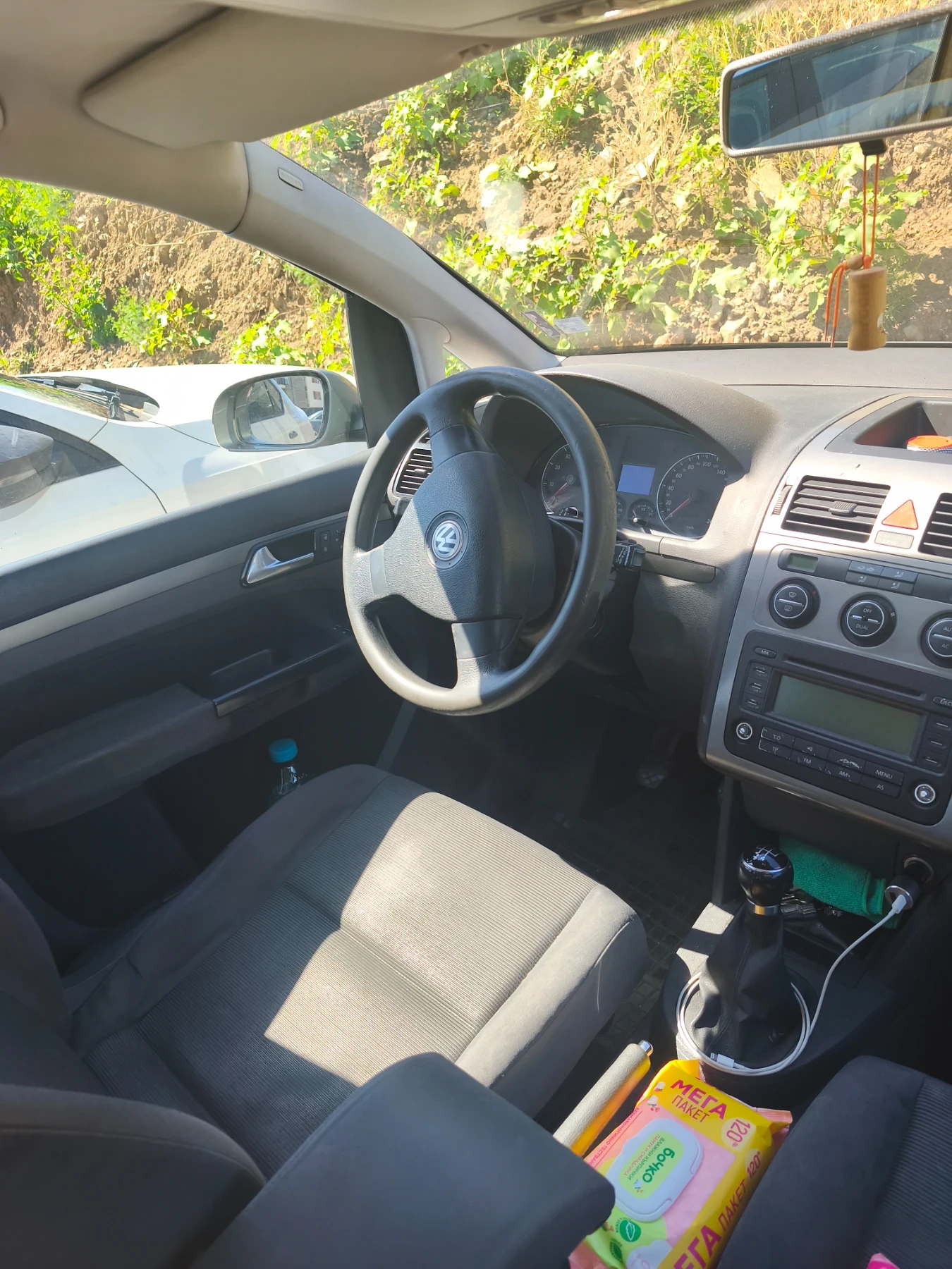 VW Touran 2000 бензин-метан, снимка 10 - Автомобили и джипове - 55160827