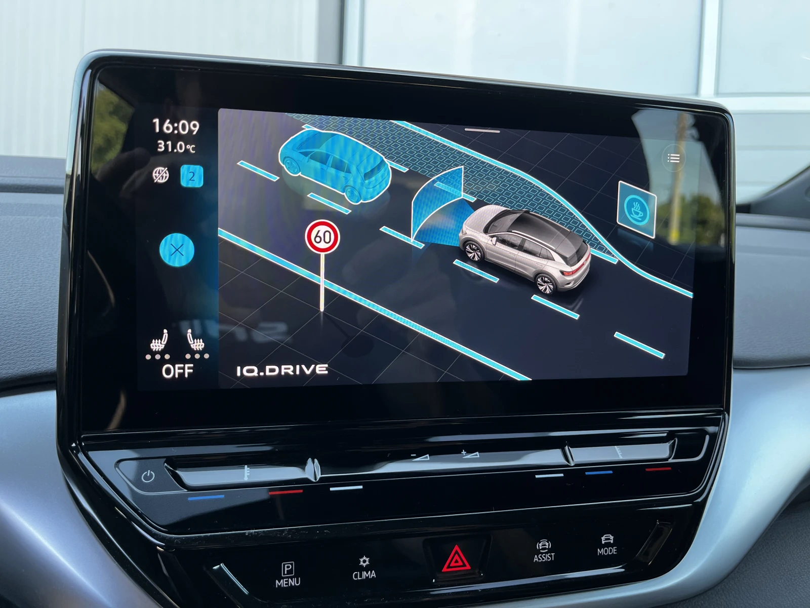 VW ID.4 PRO 82KWh 92.3%SOH Сертификат, снимка 13 - Автомобили и джипове - 55324450