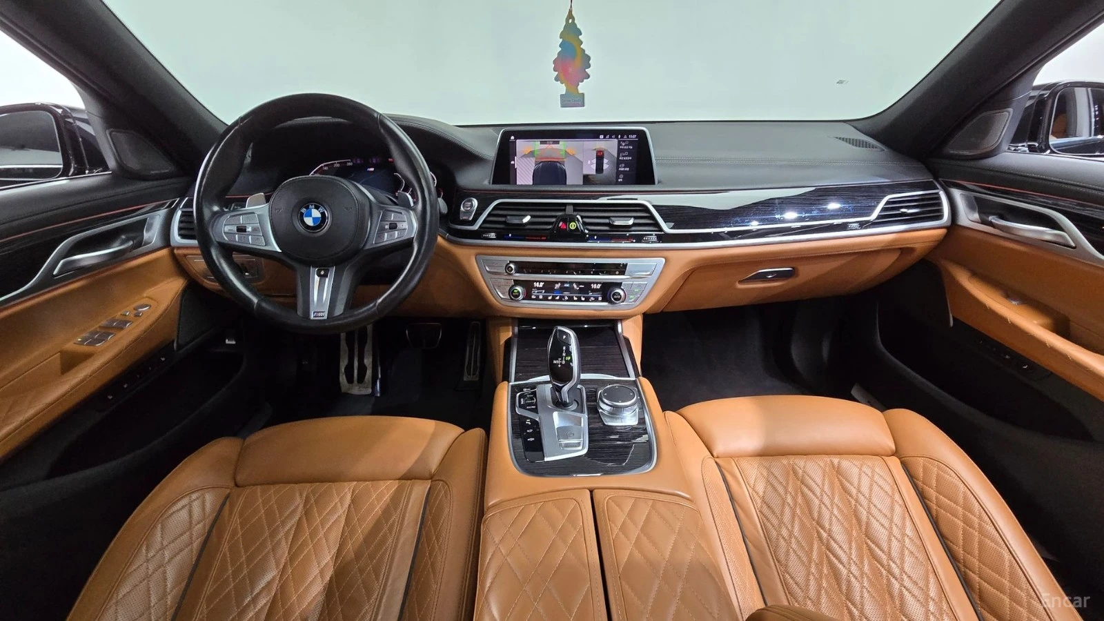 BMW 740 XDRIVE* MSPORT* DISTRONIC* 360* ОБДУХВАНЕ* МАСАЖИ*, снимка 5 - Автомобили и джипове - 55422282