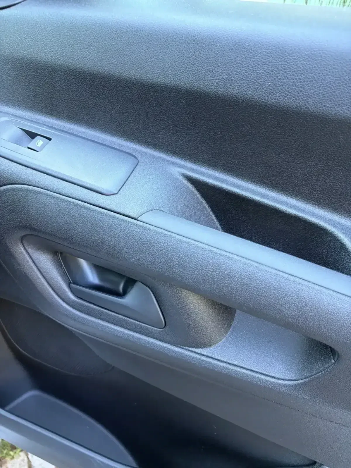 Opel Combo, снимка 8 - Автомобили и джипове - 56262655