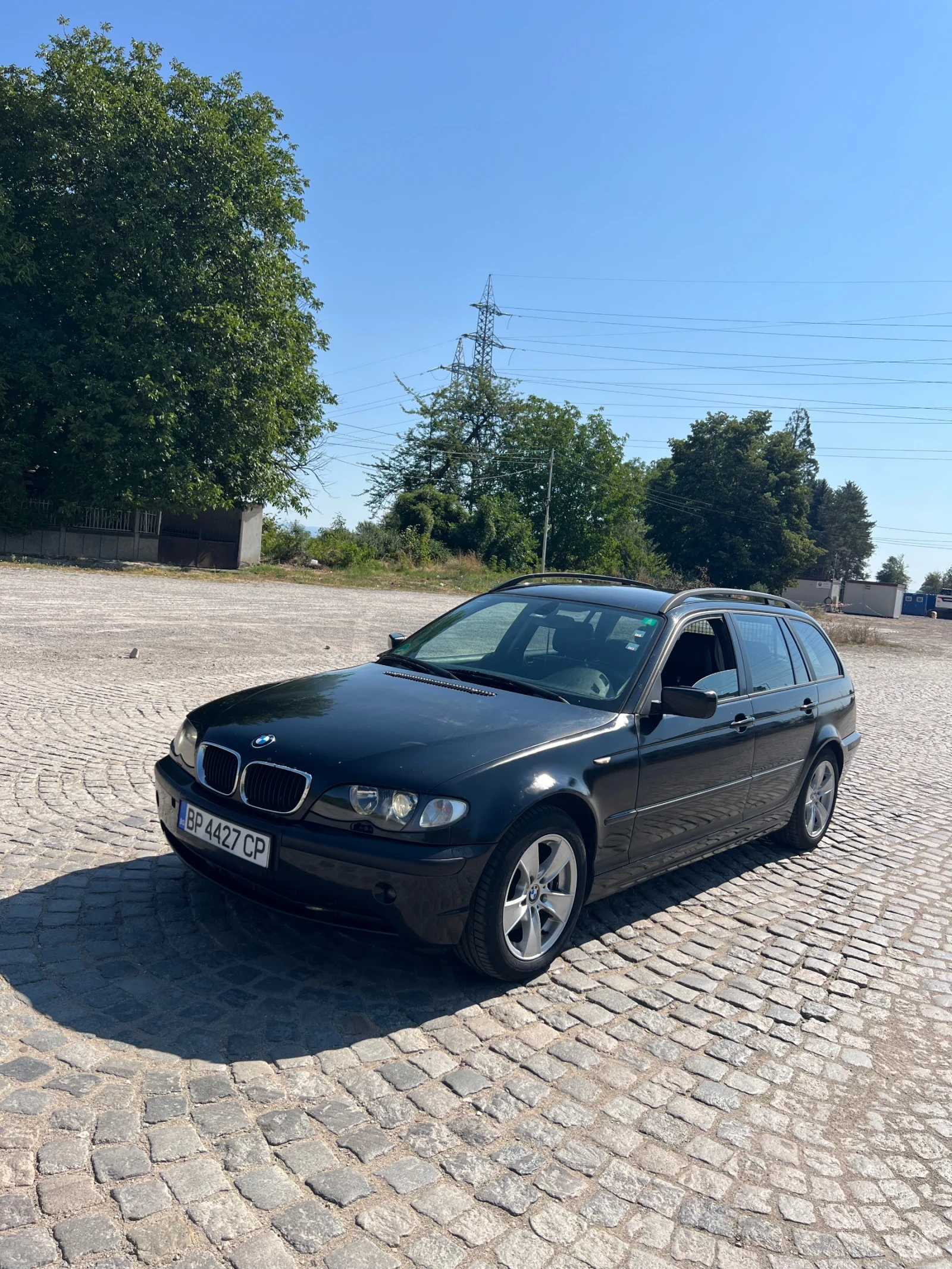 BMW 320 Face 