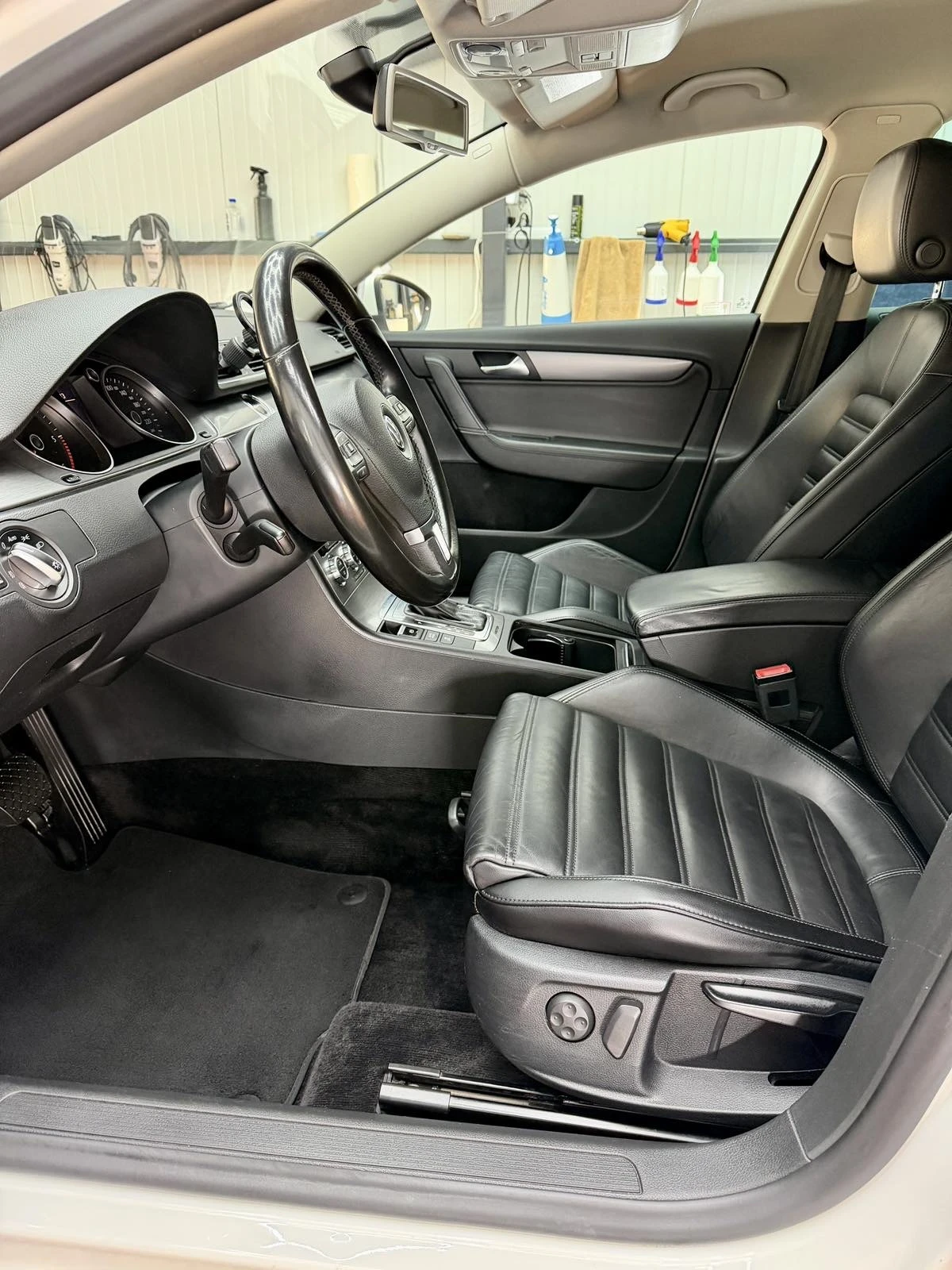 VW Passat  2.0 TDI 170 4motion  Rline, снимка 6 - Автомобили и джипове - 55696315