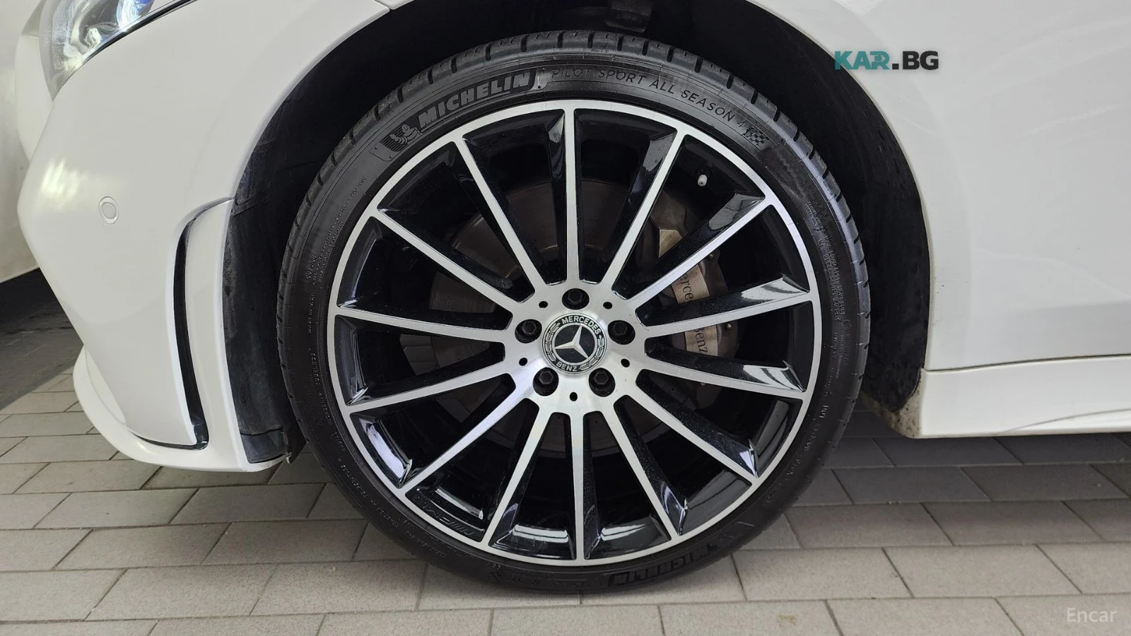 Mercedes-Benz CLS 450 4MATIC* AMG-LINE* DISTRONIC* 360* ПОДГРЕВ* ОБДУХВА, снимка 16 - Автомобили и джипове - 55921690