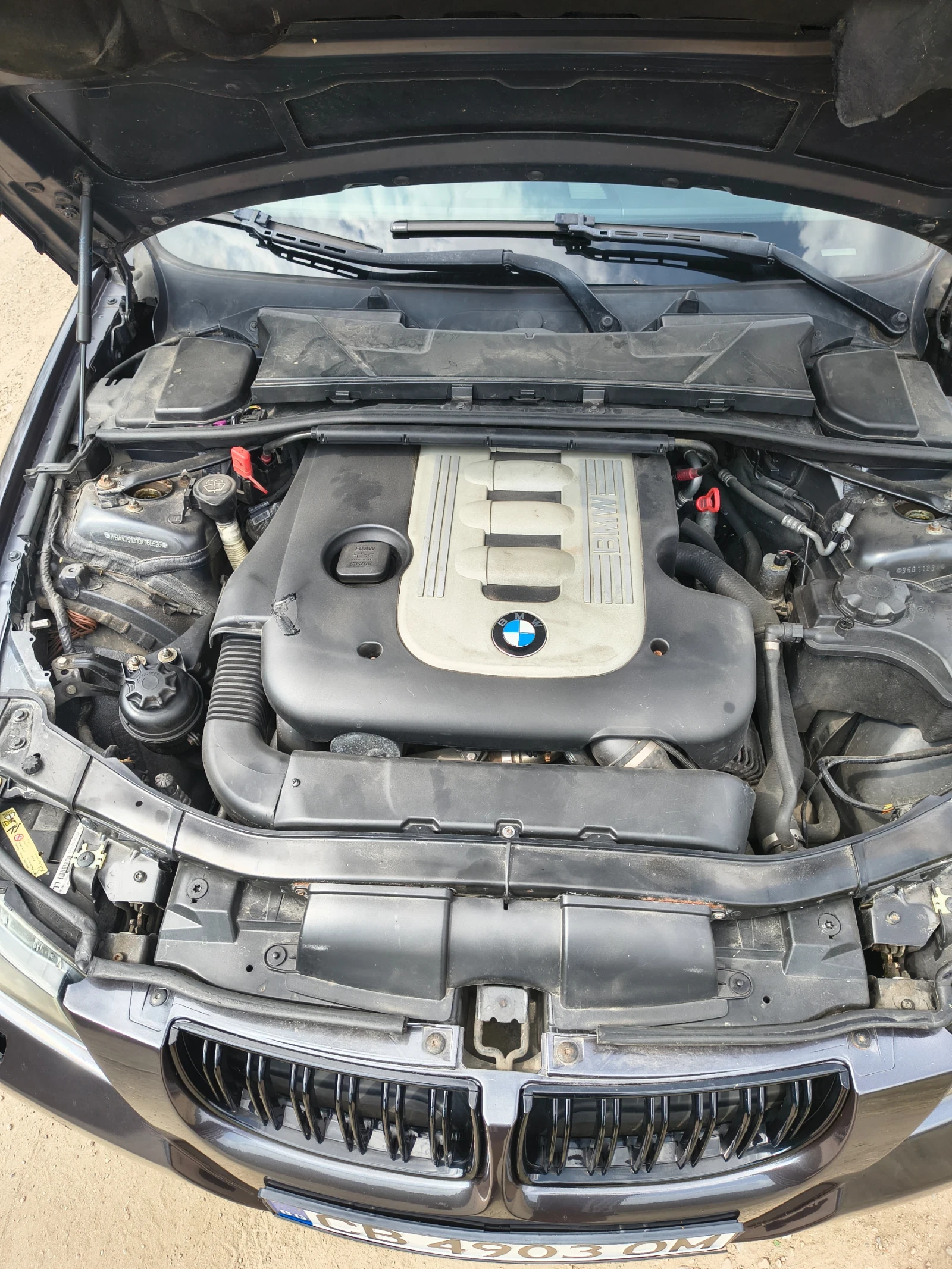 BMW 330, снимка 8 - Автомобили и джипове - 55968652