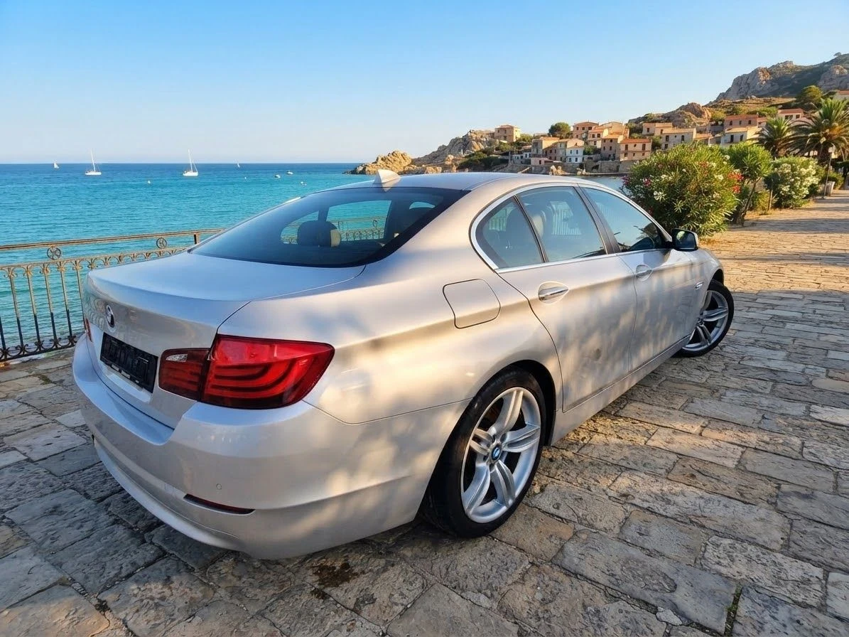 BMW 530 Xd* БАРТЕР* ЛИЗИНГ* СМЕНЕНИ ВЕРИГИ* , снимка 5 - Автомобили и джипове - 56017600