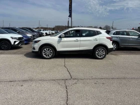 Nissan Qashqai AWD CVT/CARFAX/ВТОРИ ГУМИ/ПОДГРЕВИ, снимка 2