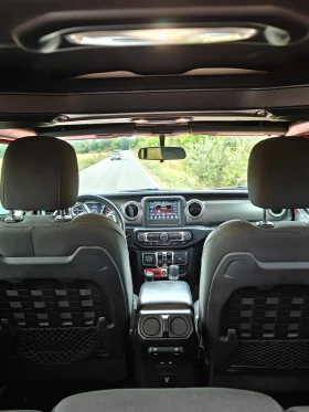 Jeep Wrangler 3.6 KING 37-ЦИ, снимка 10