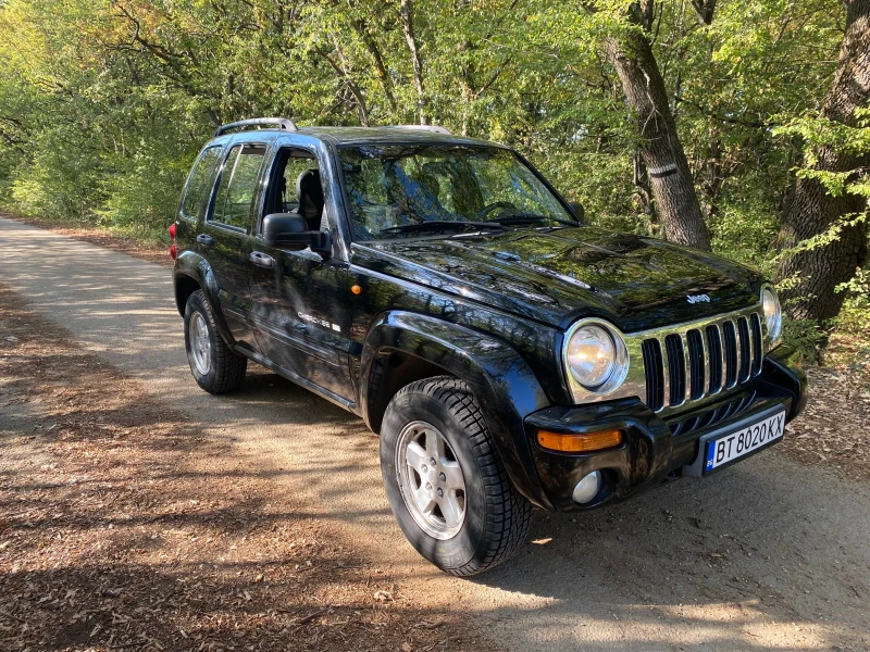 Jeep Cherokee, снимка 2 - Автомобили и джипове - 46877954