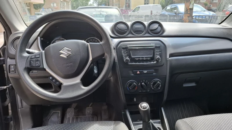 Suzuki Vitara 1.0 boosterjet, снимка 8 - Автомобили и джипове - 46954508