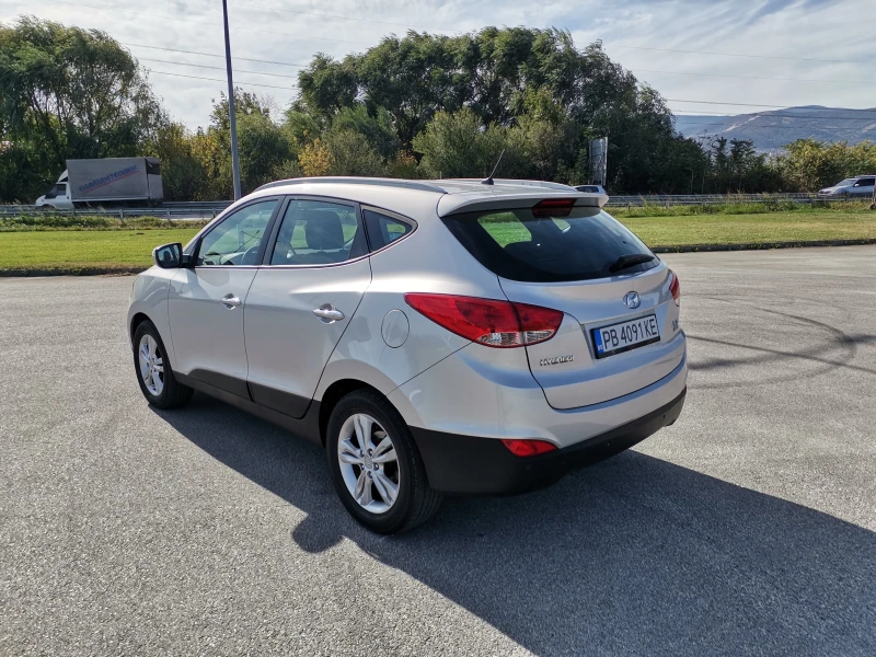 Hyundai IX35 1, 7cdti klima, снимка 4 - Автомобили и джипове - 48615154