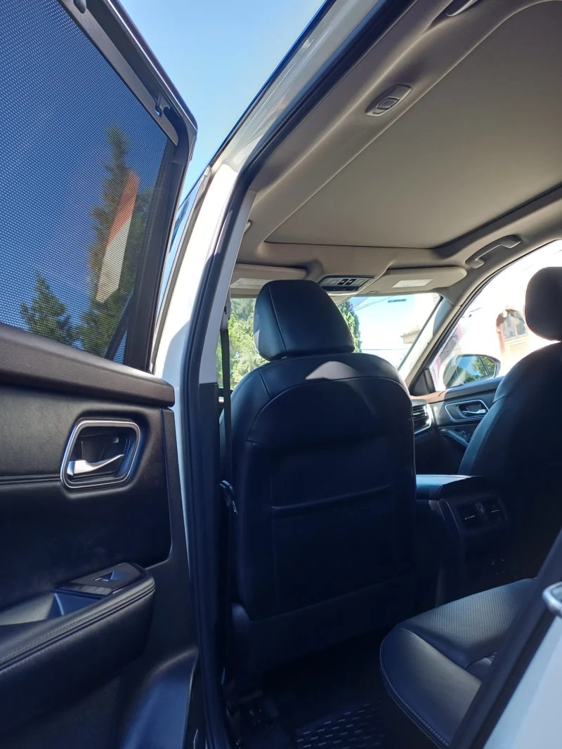 Nissan Rogue Платинум , снимка 8 - Автомобили и джипове - 51768600