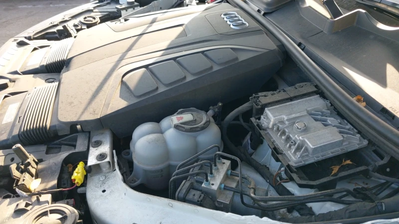 Audi Q7 Premium* CAM* PANO* ПОДГРЕВ* KEYLESS* NAVI* , снимка 17 - Автомобили и джипове - 52842615