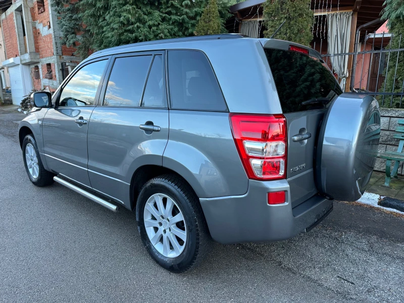 Suzuki Grand vitara 2.0i, снимка 5 - Автомобили и джипове - 53114607