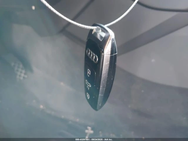 Audi Q7 Premium* CAM* PANO* ПОДГРЕВ* KEYLESS* NAVI* , снимка 11 - Автомобили и джипове - 52842615