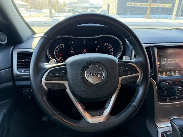 Jeep Grand cherokee Laredo 4X4 NO RUST!! NEW TIRES!!, снимка 11 - Автомобили и джипове - 54080393