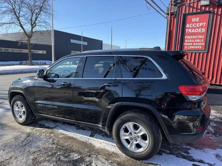 Jeep Grand cherokee Laredo 4X4 NO RUST!! NEW TIRES!!, снимка 6 - Автомобили и джипове - 54080393
