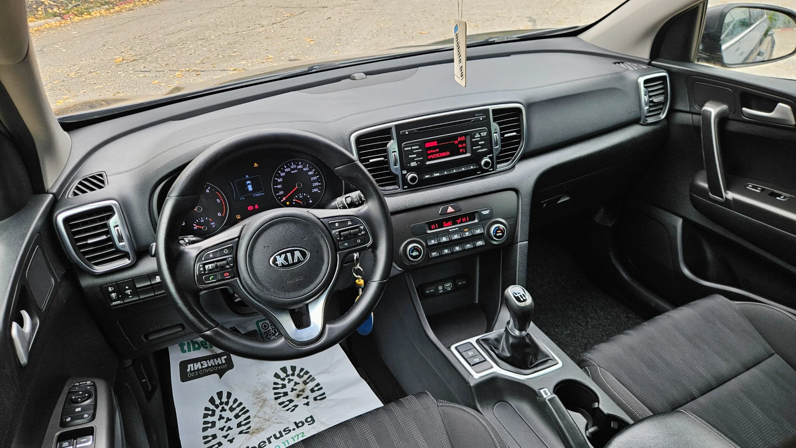 Kia Sportage 1.7 Faceleft//Euro-6B, снимка 10 - Автомобили и джипове - 38867682