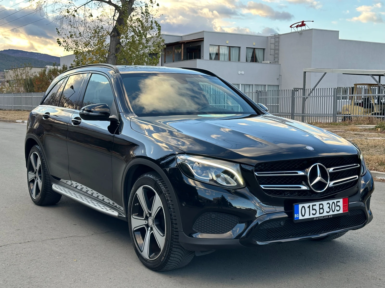 Mercedes-Benz GLC 250 d 4MATIC NIGHT EDITION - изображение 3