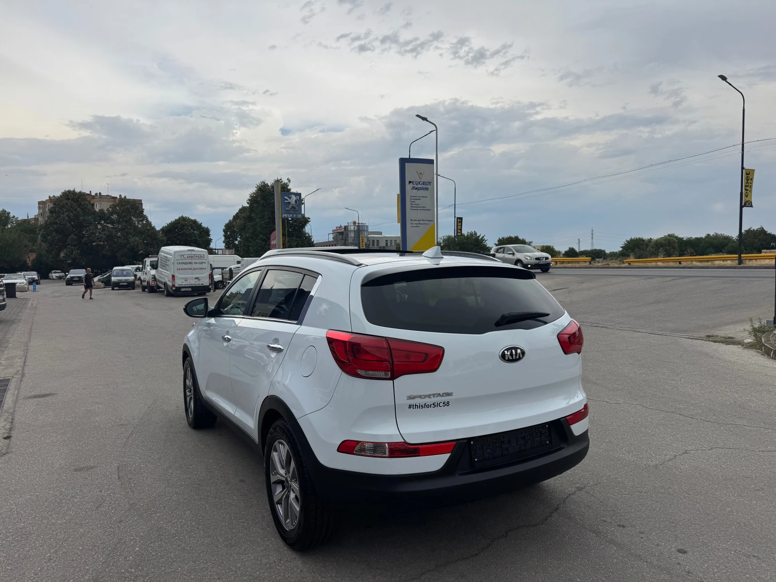 Kia Sportage бензин-газ ПАНОРАМА - изображение 3