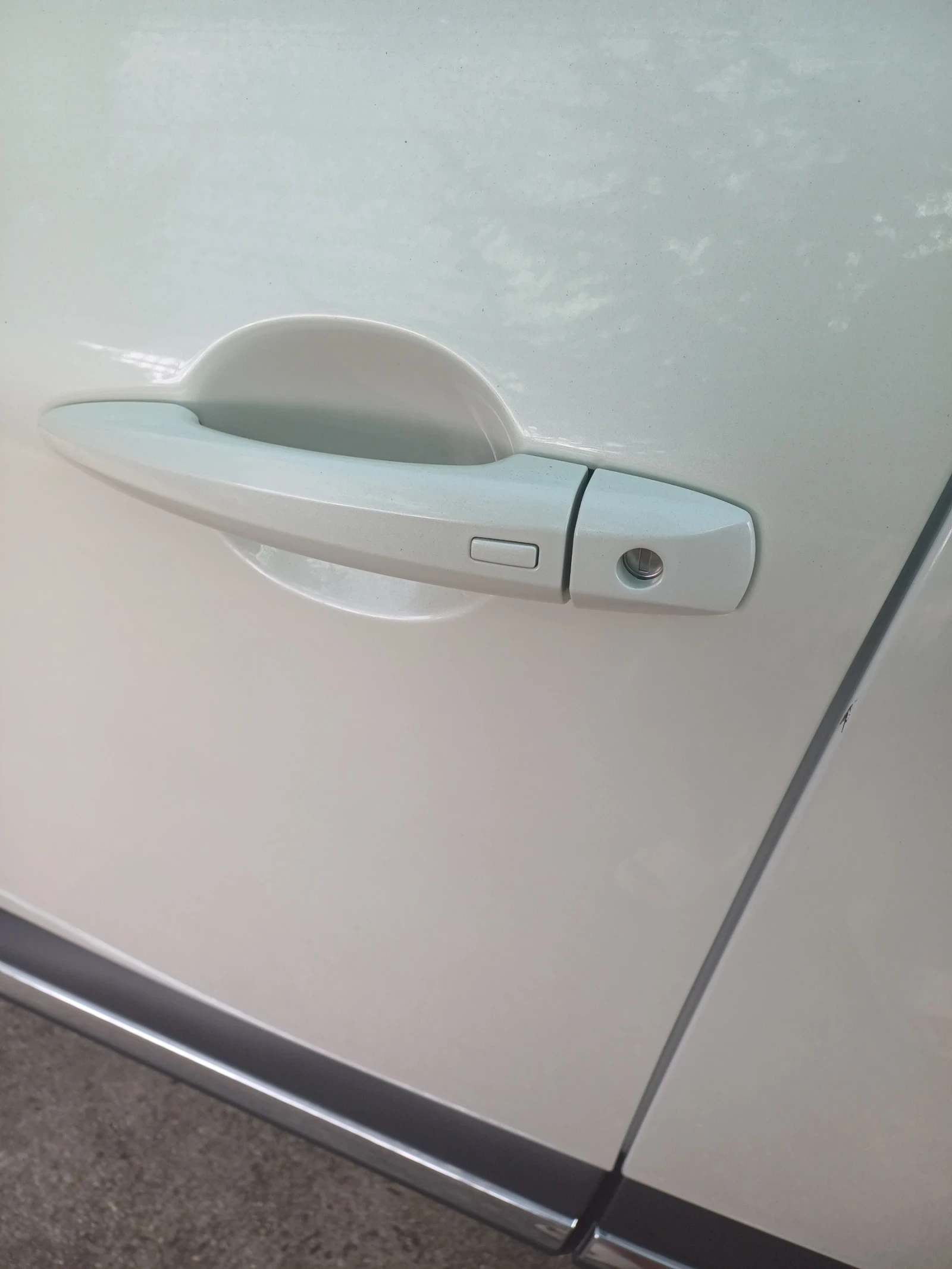 Nissan Rogue   | Mobile.bg   12