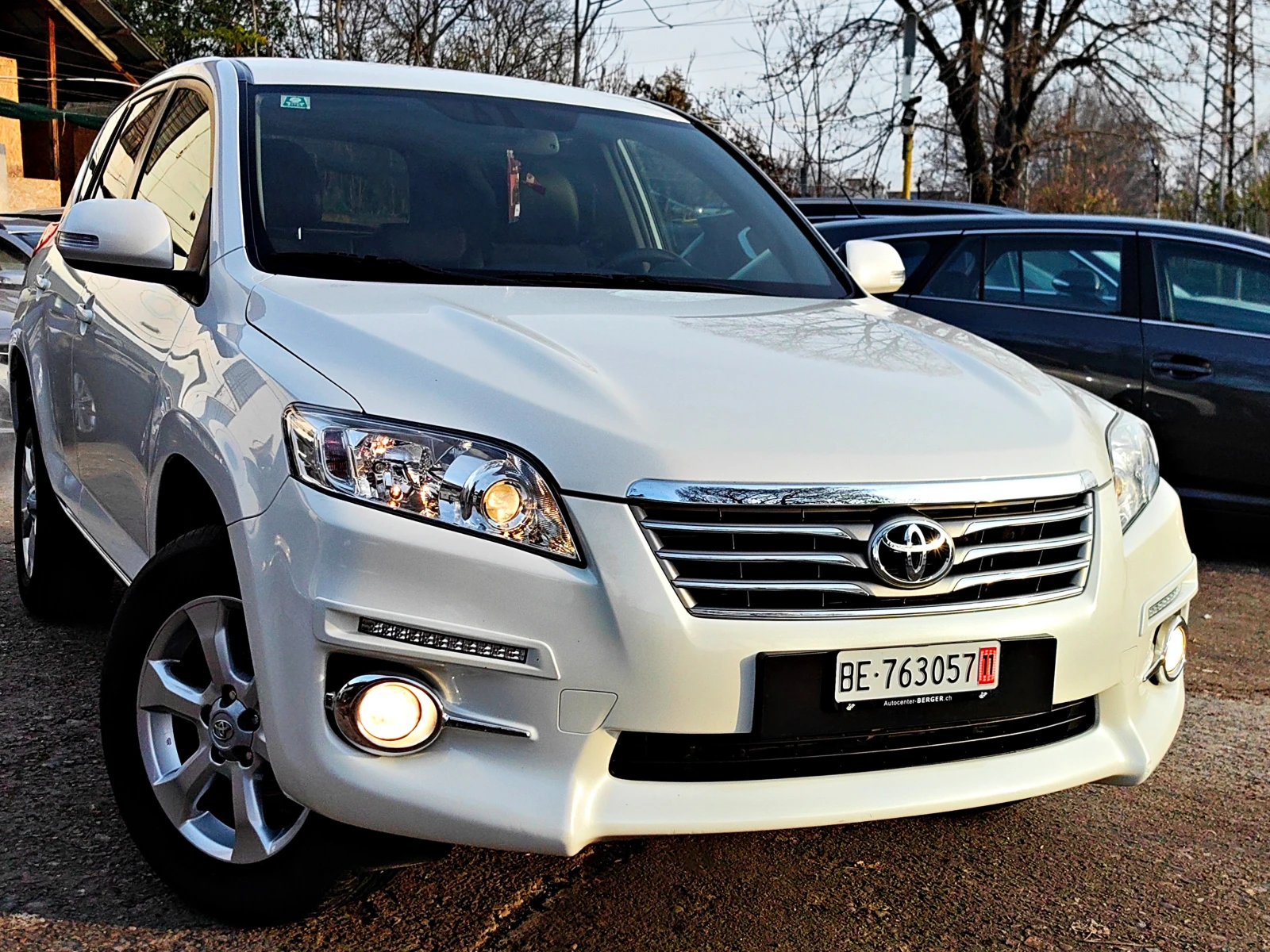 Toyota Rav4 2.0!152к.с.!ШВЕЙЦАРИЯ!!КОЖА!!НАВИ!4Х4! - изображение 7