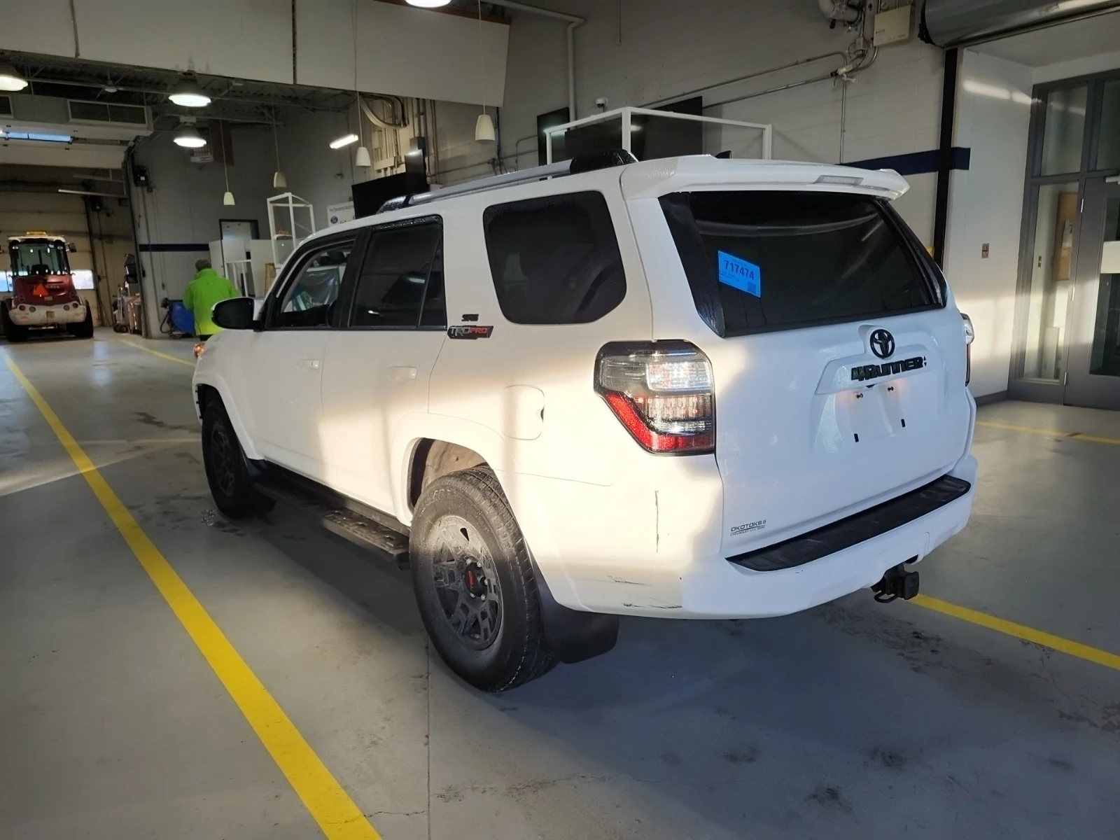 Toyota 4runner TRD/CAMERA/NAVI/4.0 - изображение 6