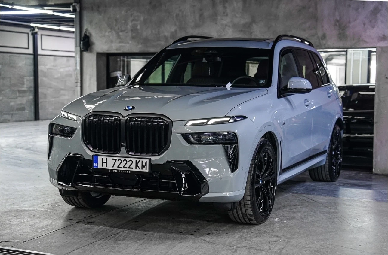 BMW X7 ЦЕНА С ДДС 40d M-SPORT PRO* 5 000 КМ , снимка 2 - Автомобили и джипове - 53865549