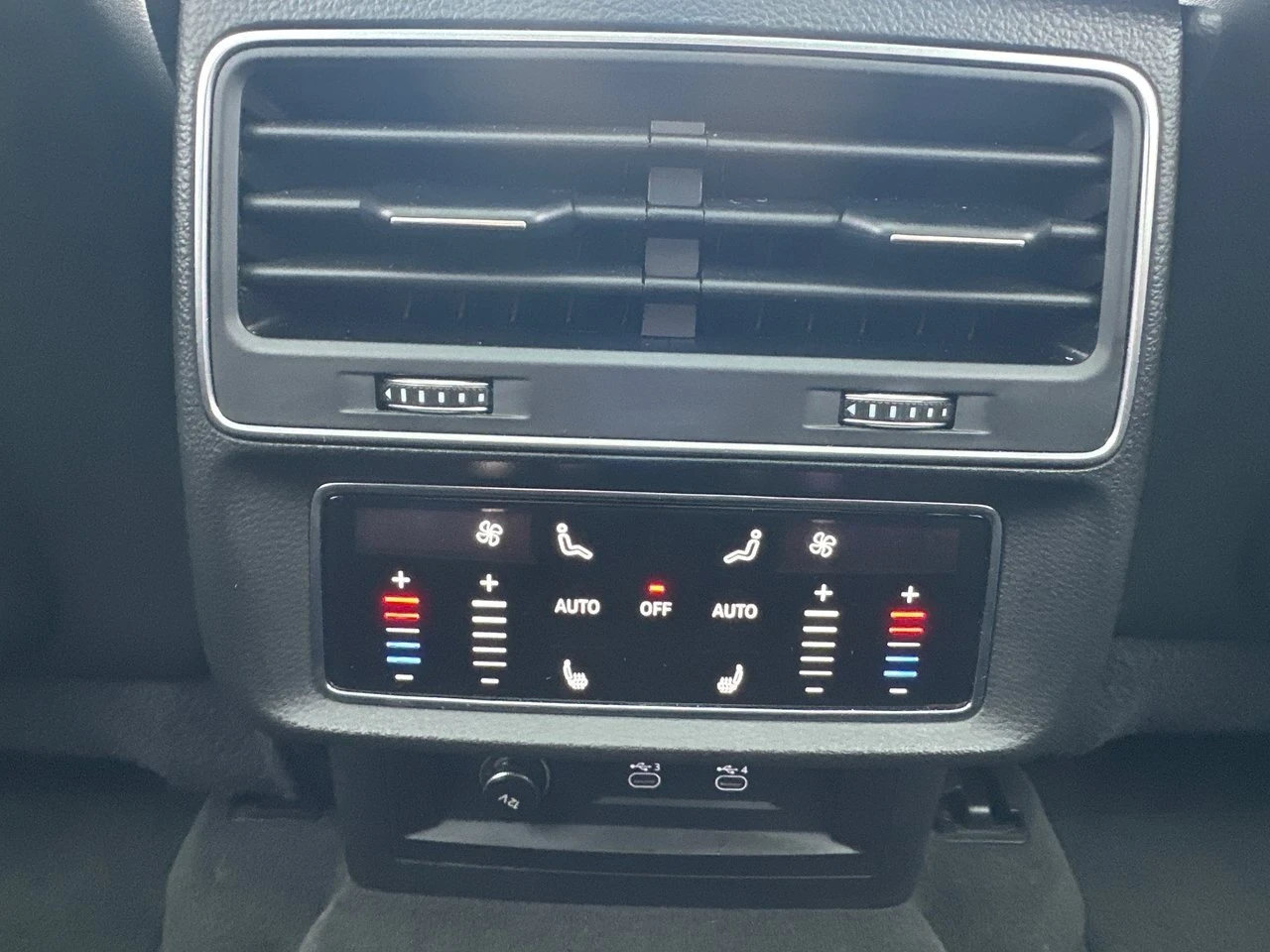 Audi Q7, снимка 14 - Автомобили и джипове - 53959603