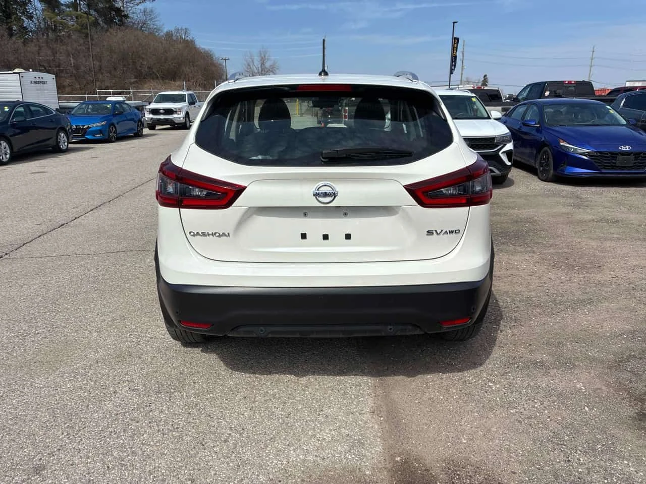 Nissan Qashqai AWD CVT/CARFAX/ВТОРИ ГУМИ/ПОДГРЕВИ, снимка 4 - Автомобили и джипове - 54123009