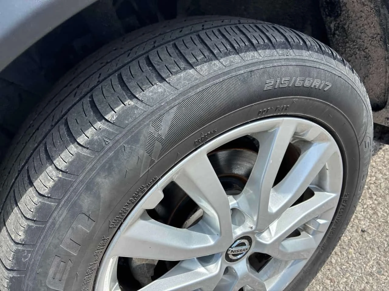 Nissan Qashqai AWD CVT/CARFAX/ВТОРИ ГУМИ/ПОДГРЕВИ, снимка 7 - Автомобили и джипове - 54123009