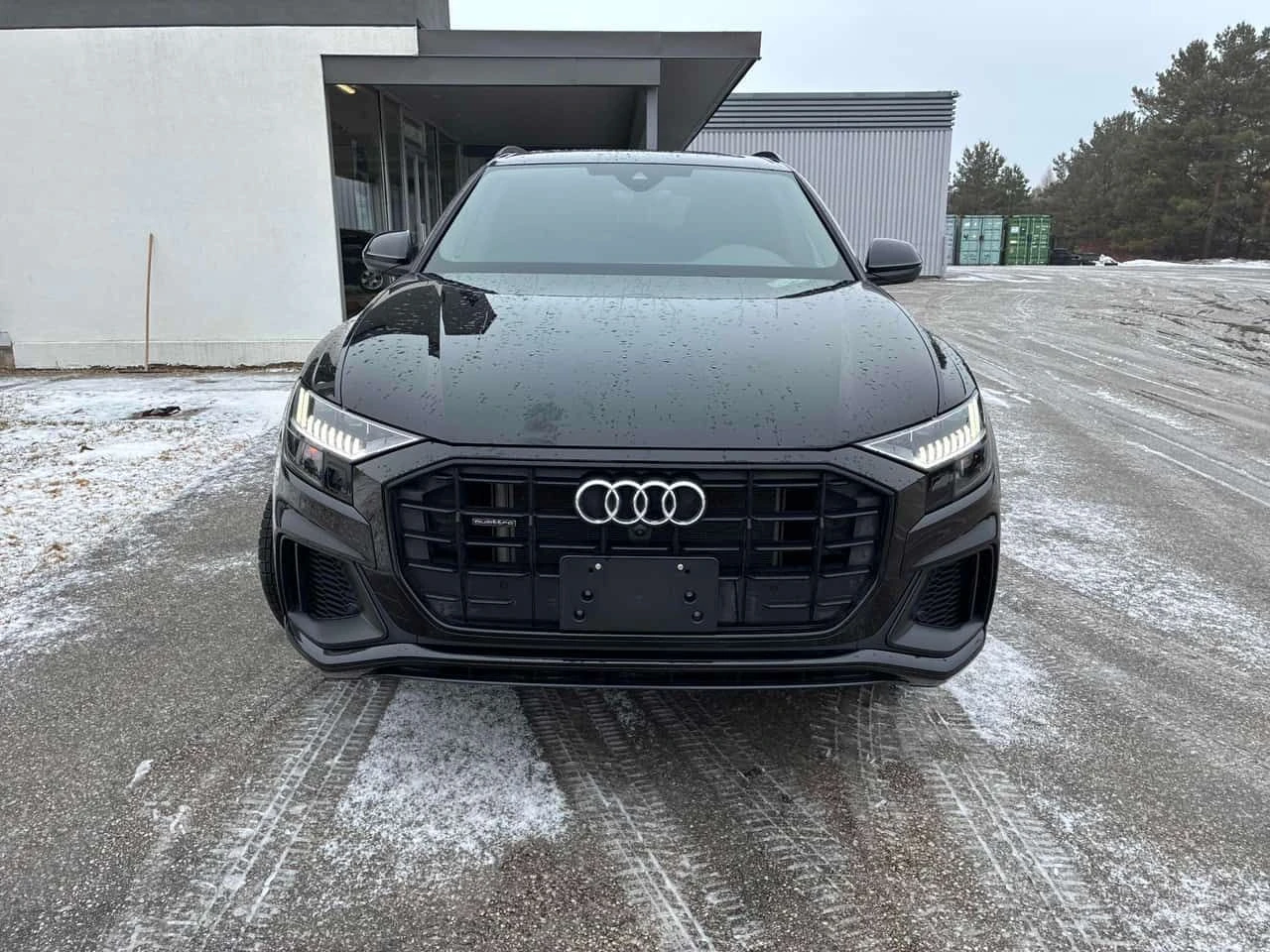 Audi Q8 Progressiv  CARFAX, снимка 6 - Автомобили и джипове - 54323850