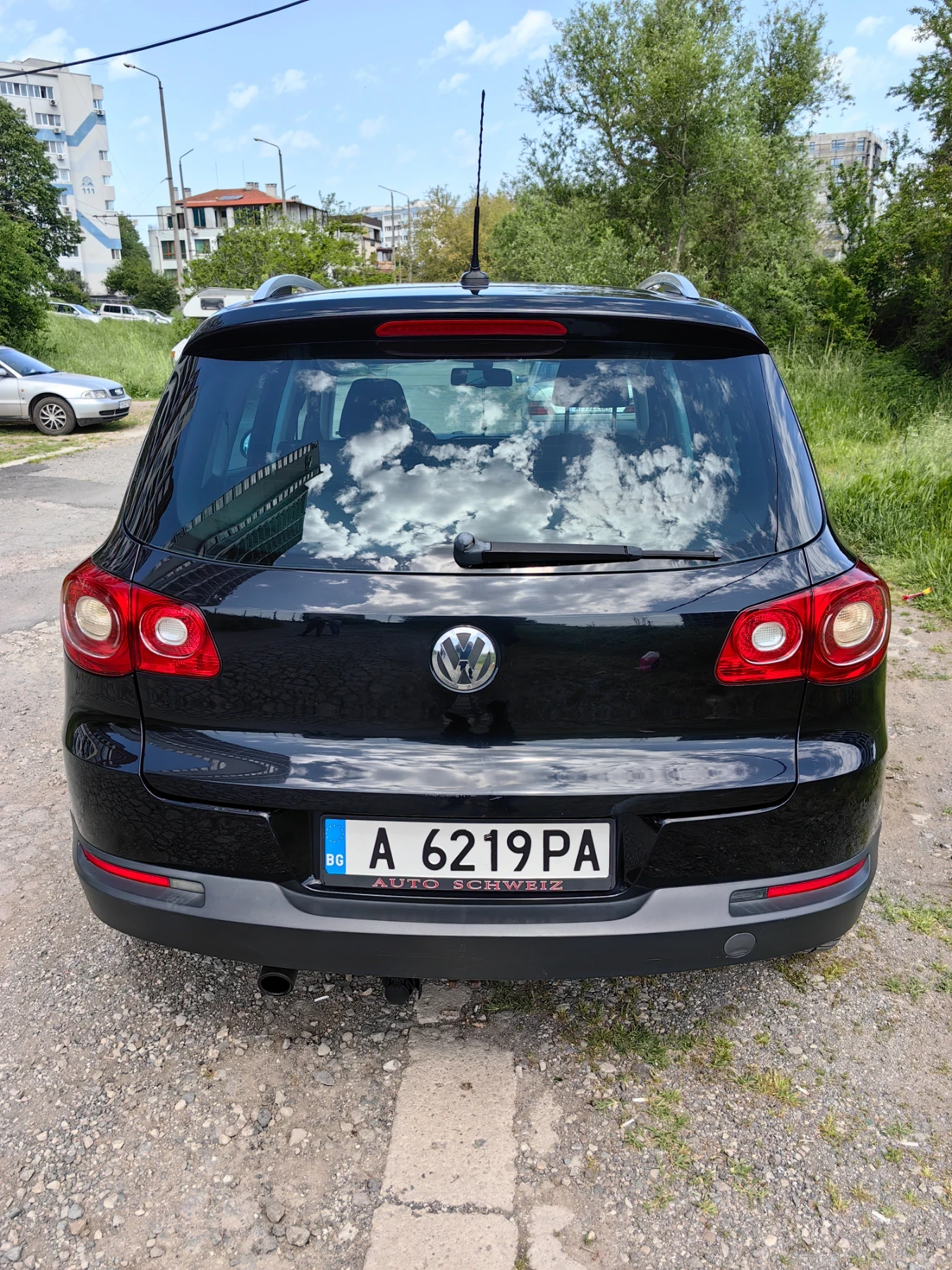 VW Tiguan 4X4, снимка 2 - Автомобили и джипове - 54527229