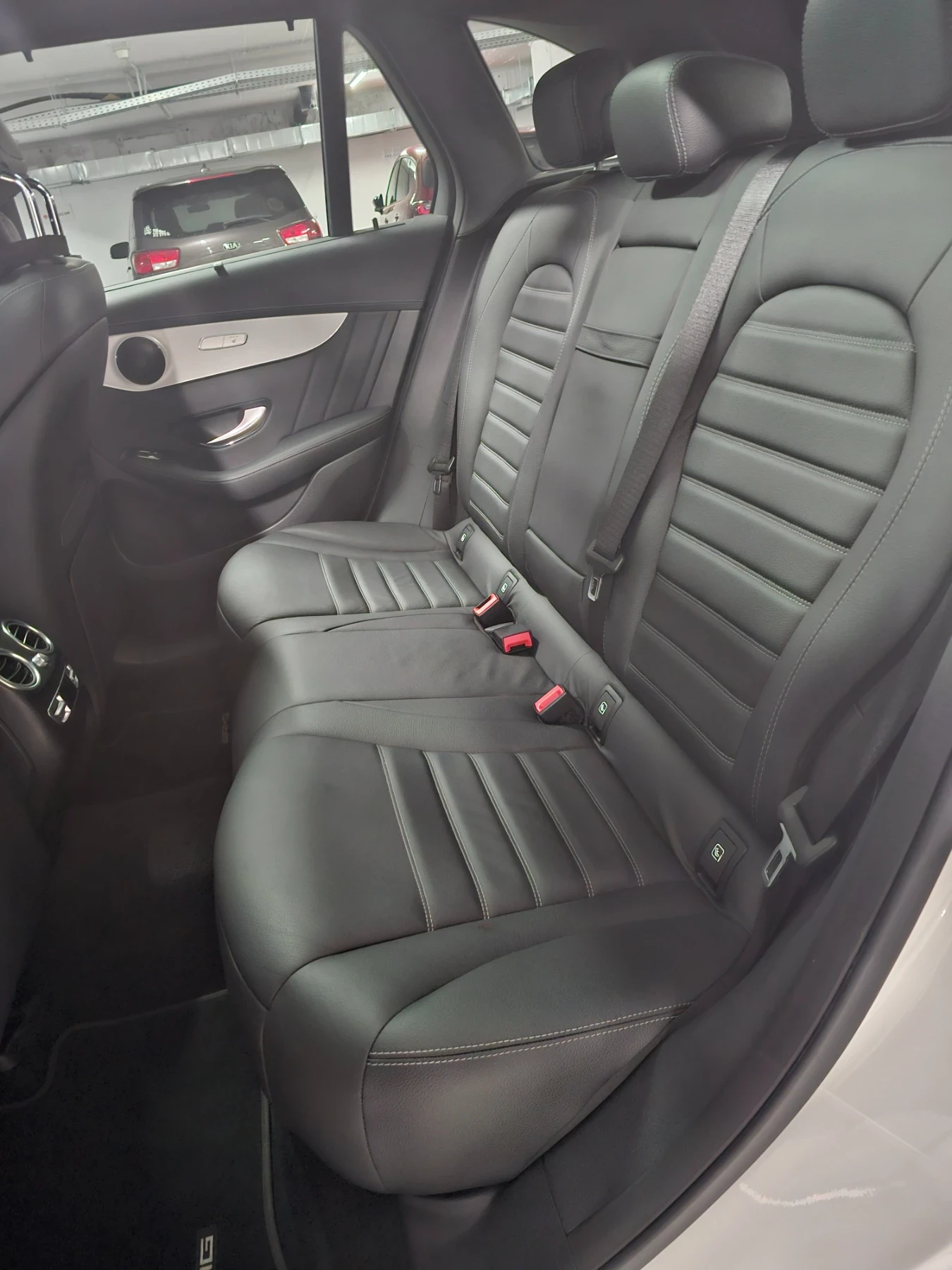Mercedes-Benz GLC 300 de, plug in hybrid, AMG, снимка 11 - Автомобили и джипове - 55153131
