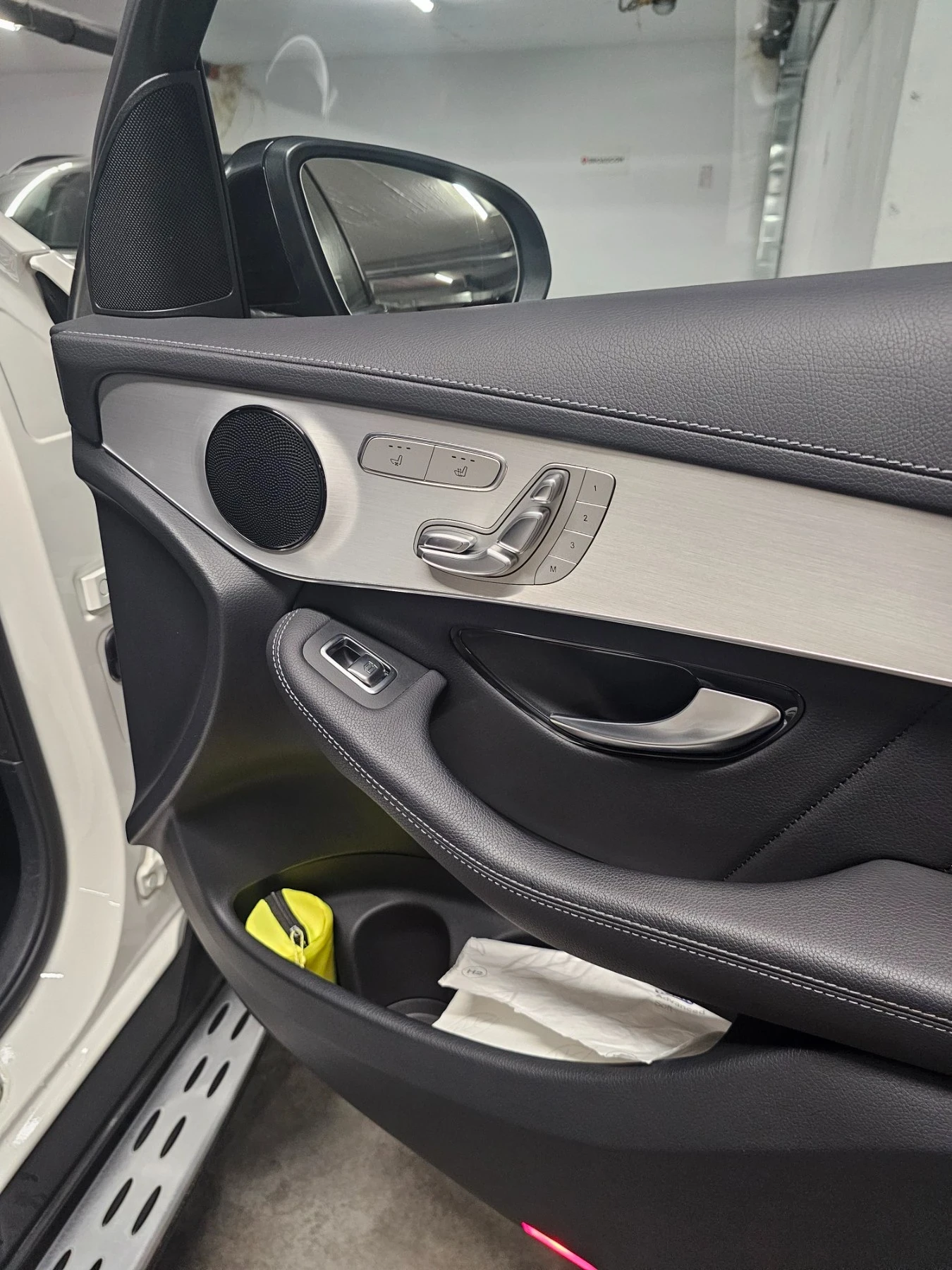 Mercedes-Benz GLC 300 de, plug in hybrid, AMG, снимка 9 - Автомобили и джипове - 55153131