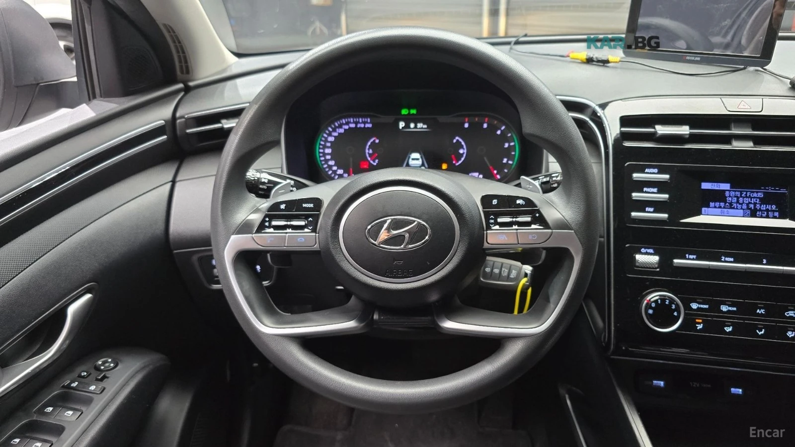 Hyundai Tucson 2.0* DIESEL* 4WD* КОЖА* ПОДГРЕВ, снимка 13 - Автомобили и джипове - 55387099