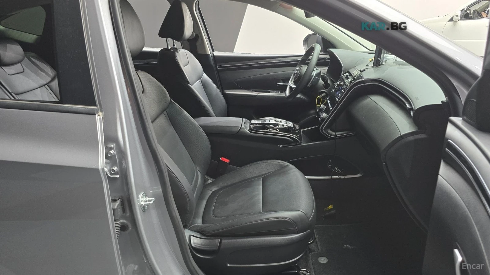 Hyundai Tucson 2.0* DIESEL* 4WD* КОЖА* ПОДГРЕВ, снимка 11 - Автомобили и джипове - 55387099