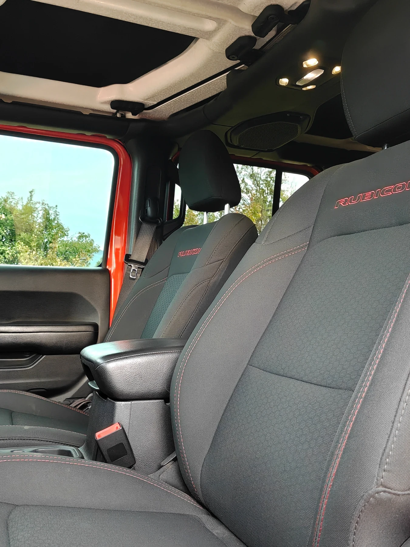 Jeep Wrangler 3.6 KING 37-ЦИ, снимка 13 - Автомобили и джипове - 55791689