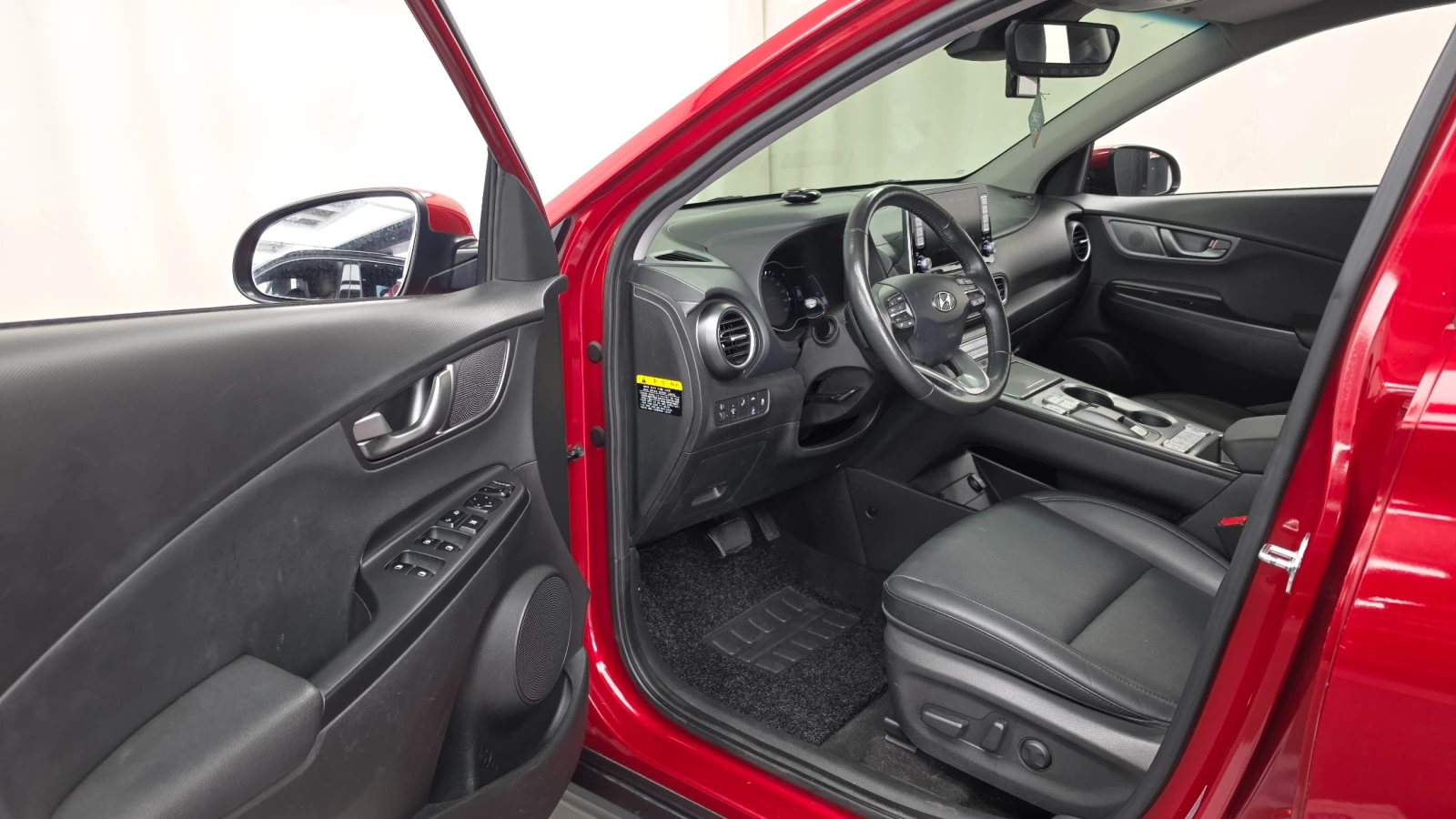 Hyundai Kona КРАЙНА ЦЕНА ДО СОФИЯ, снимка 5 - Автомобили и джипове - 56217571