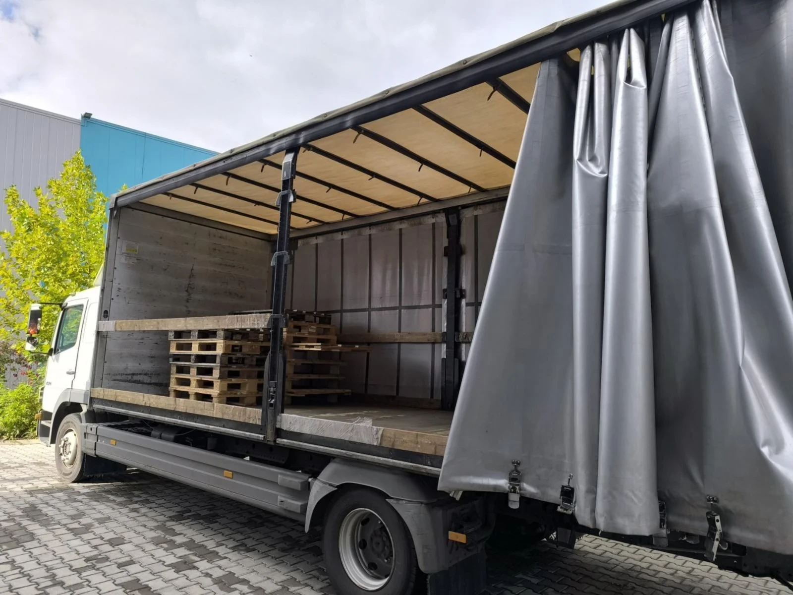 Mercedes-Benz Atego  - изображение 7