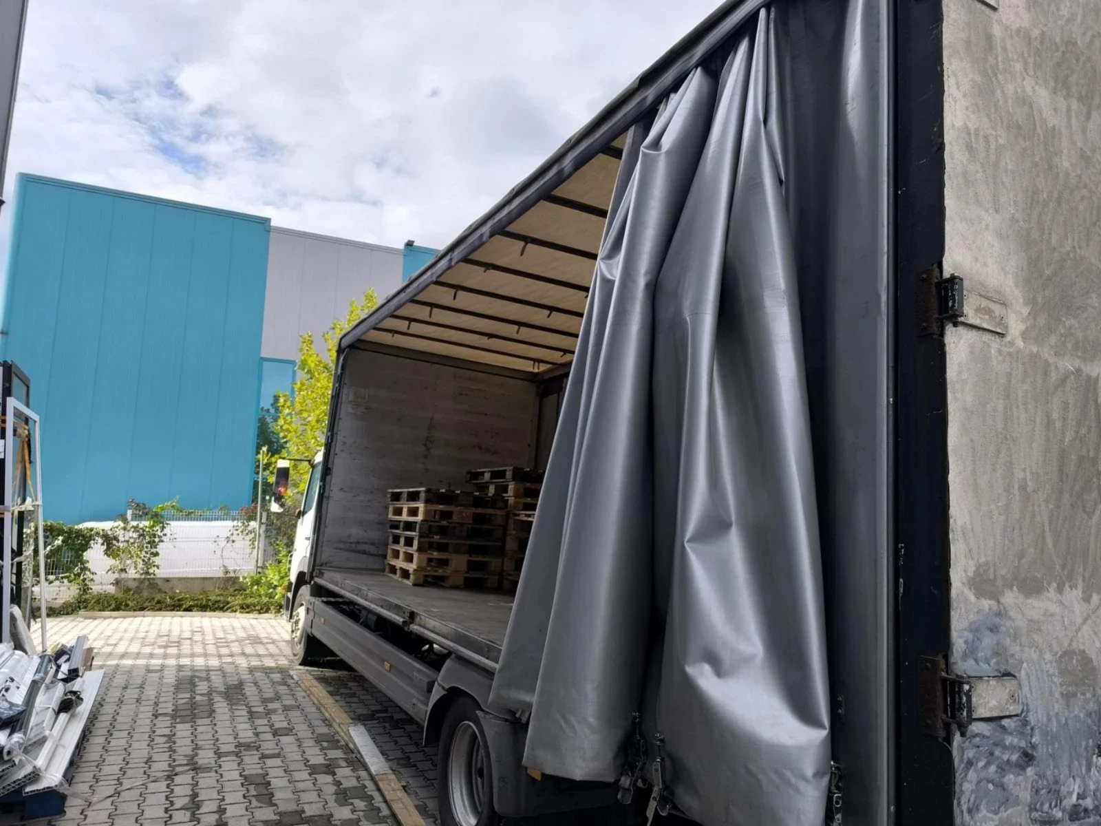 Mercedes-Benz Atego  - изображение 3