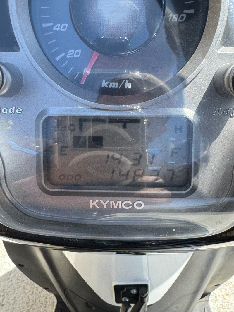 Kymco People 300 GTI, снимка 7 - Мотоциклети и мототехника - 46254775