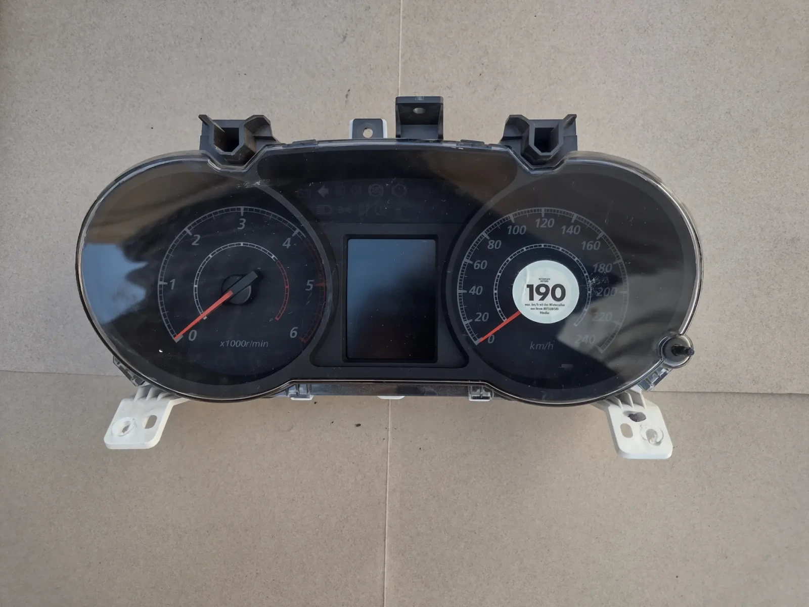 8100B807   0T34300   Mitsubishi Outlander II (2006-2012)  MM0053-208 | Mobile.bg   3