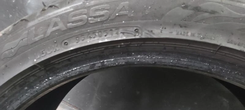 Гуми Летни 245/40R18, снимка 8 - Гуми и джанти - 34696115