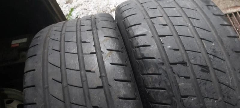 Гуми Летни 245/40R18, снимка 2 - Гуми и джанти - 34696115