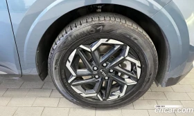 Kia Carnival Diesel 9-Seater Prestige, снимка 5
