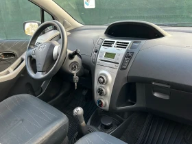 Toyota Yaris 1.3, снимка 13